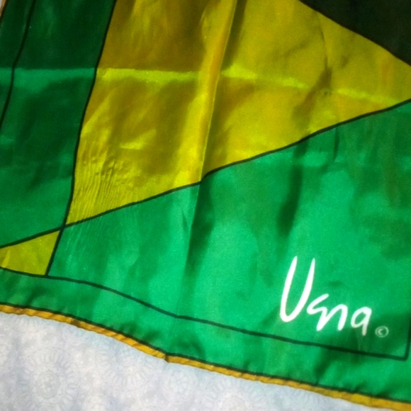 Vintage Greens Olive black lined scarf - Picture 7 of 7